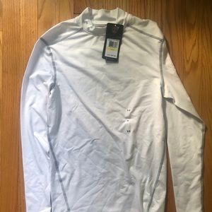 Men’s Under Armour White Compression Shirt NWT
